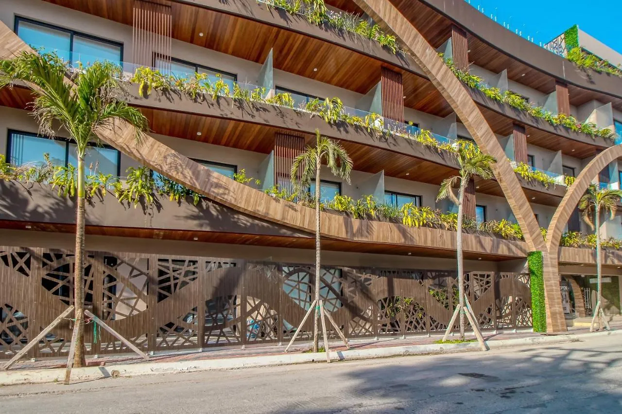 Hotel Menesse Tulum #327, Downtown